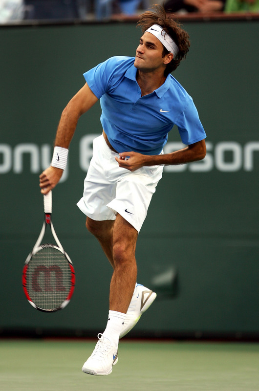  费德勒回归赛场，爆冷首场状态亮眼，切尔西观众沸腾！